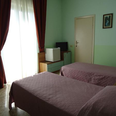 Motel Boston Сильви-Марина Экстерьер фото
