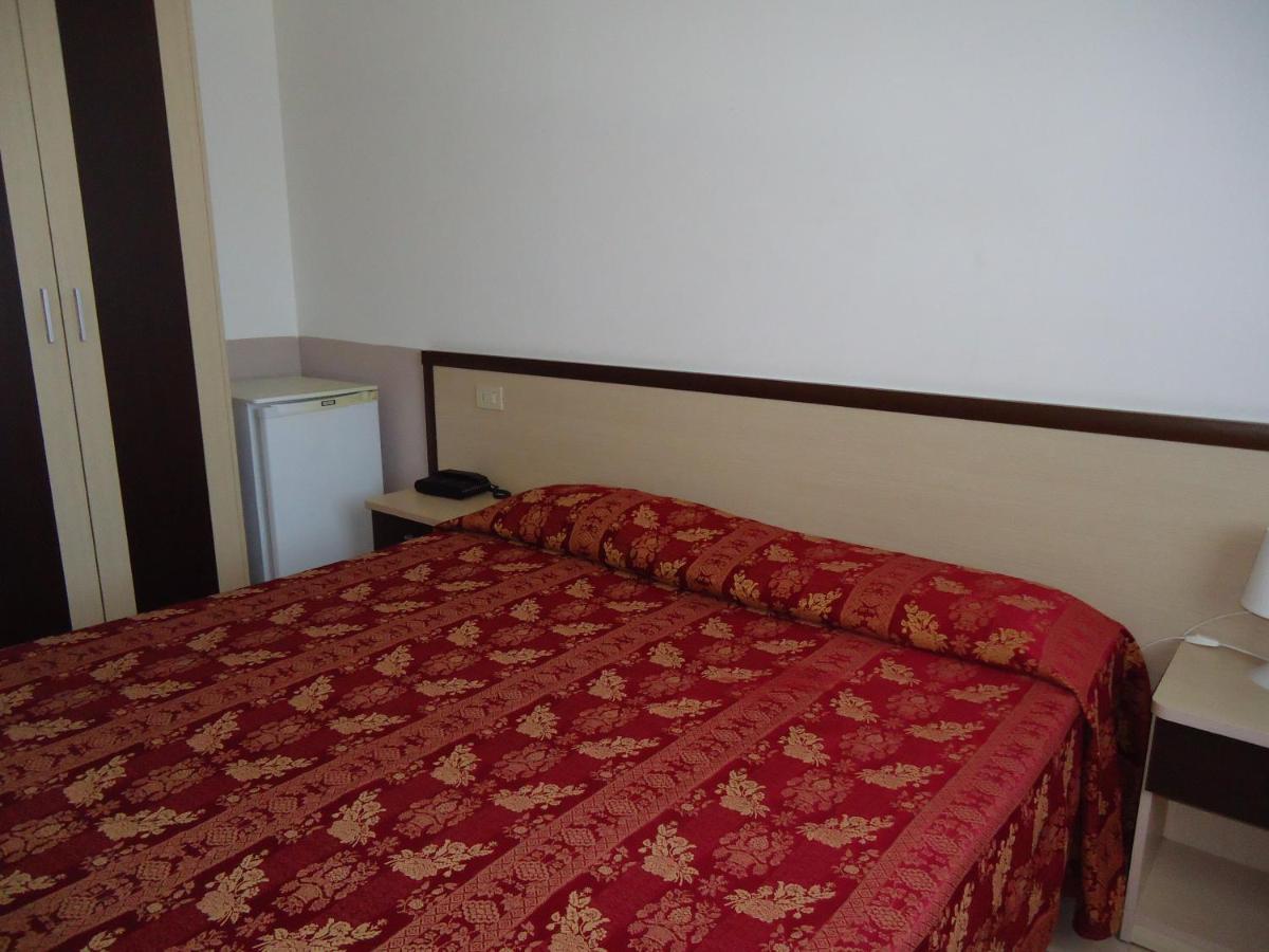 Motel Boston Сильви-Марина Экстерьер фото